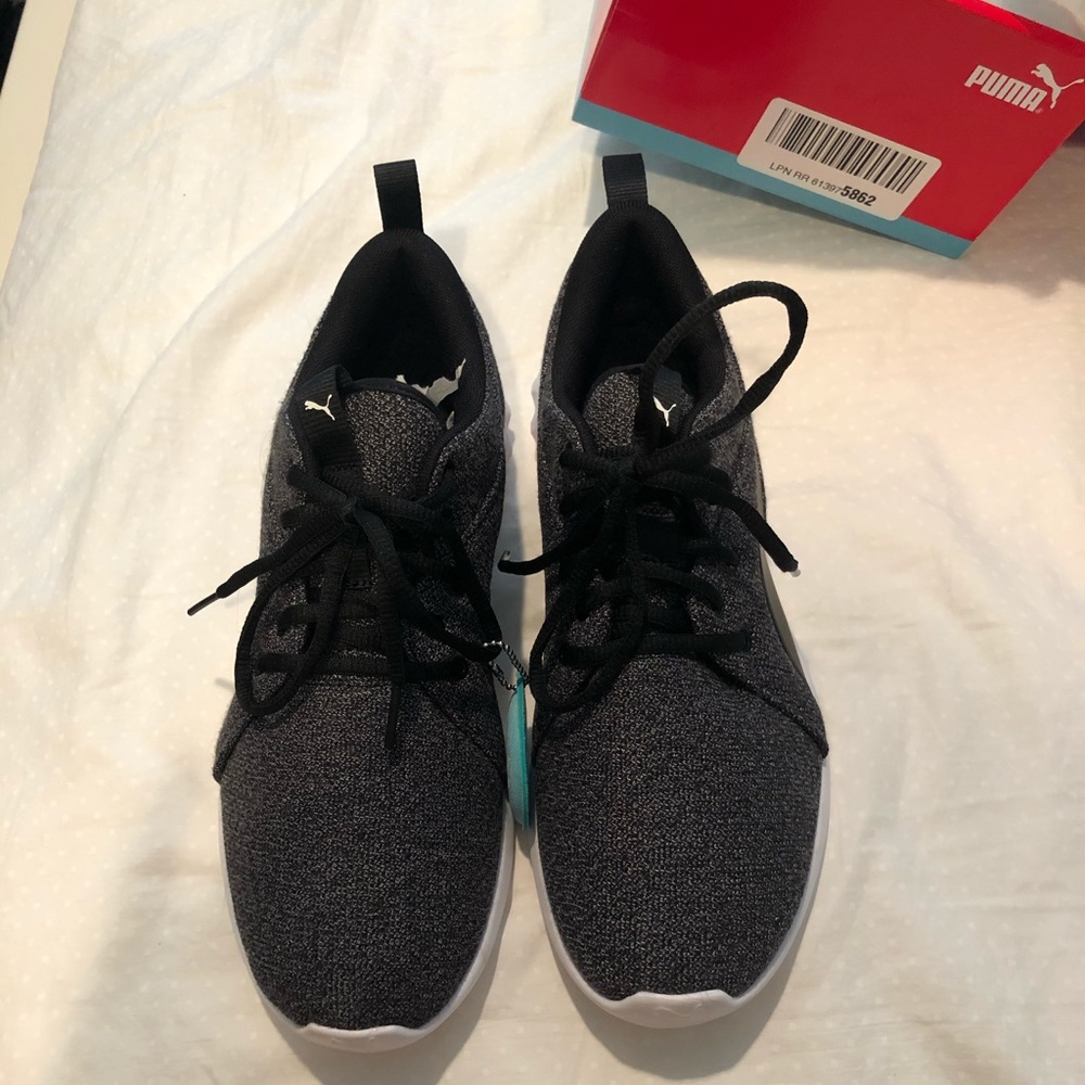 Puma sneakers- NEVER WORN